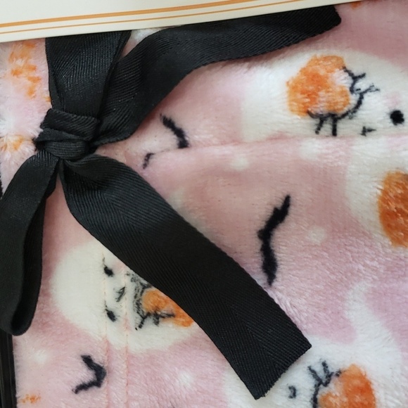 Modern Kids NWT 2-piece Halloween Lux Plush Pants and Socks Sleepwear Set - Picture 4 of 9